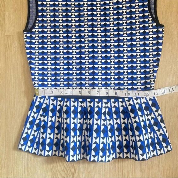 Modern Prep Peplum Top BCBG Knit Jacquard Structured Geometric Print - Picture 8 of 13